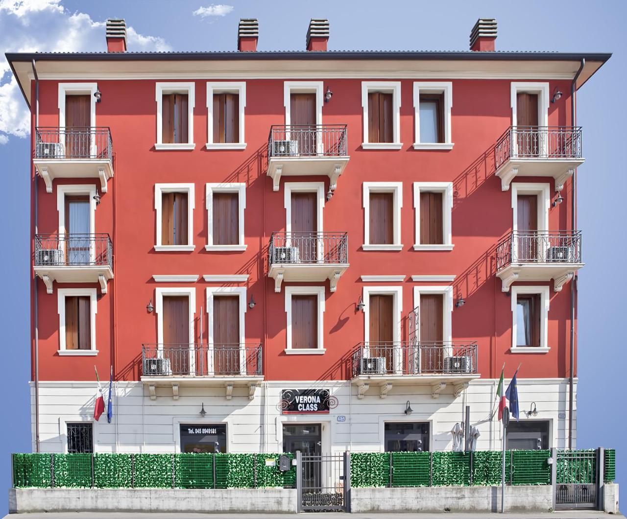 Verona Class Aparthotel "Residenze Del Cuore" Exterior foto